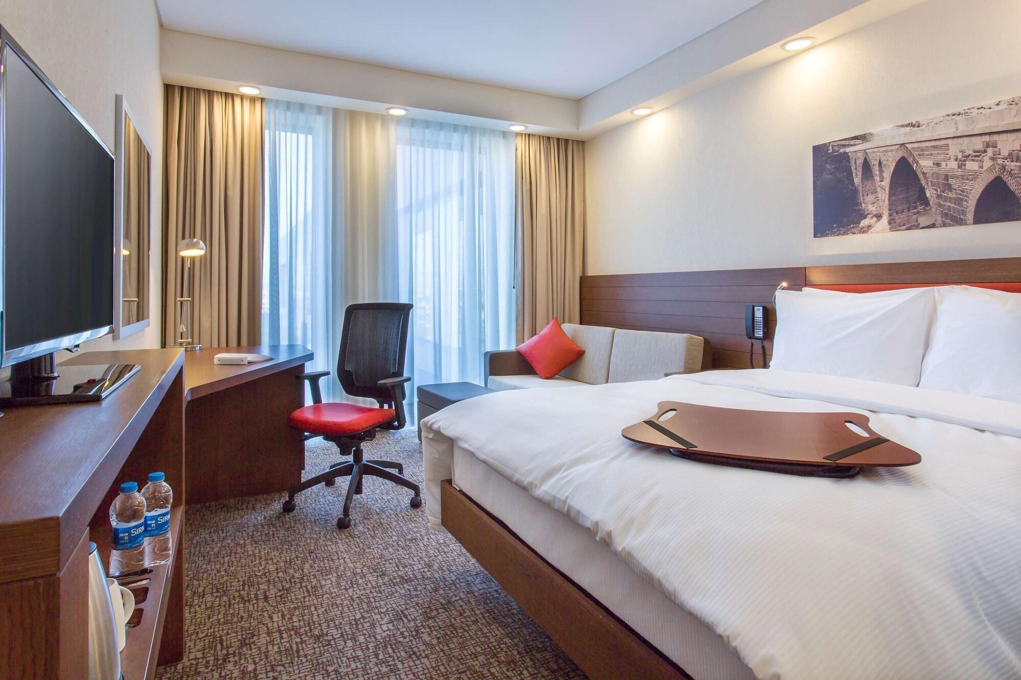 Hotel Hampton By Hilton Samsun Esterno foto