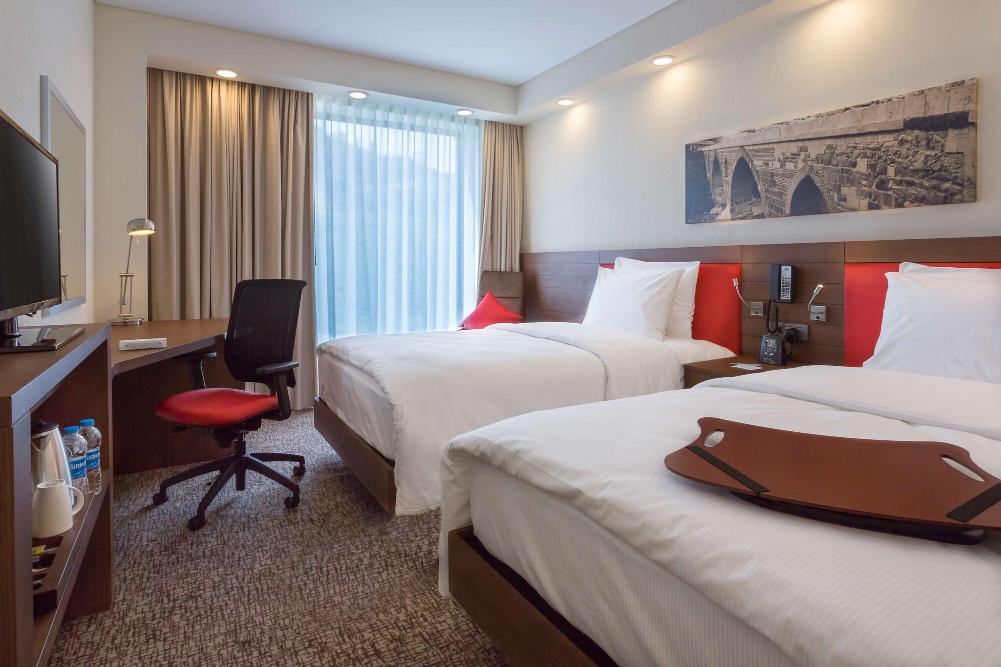 Hotel Hampton By Hilton Samsun Esterno foto