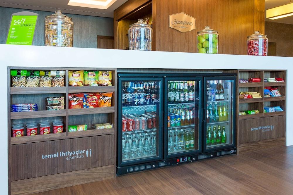 Hotel Hampton By Hilton Samsun Esterno foto