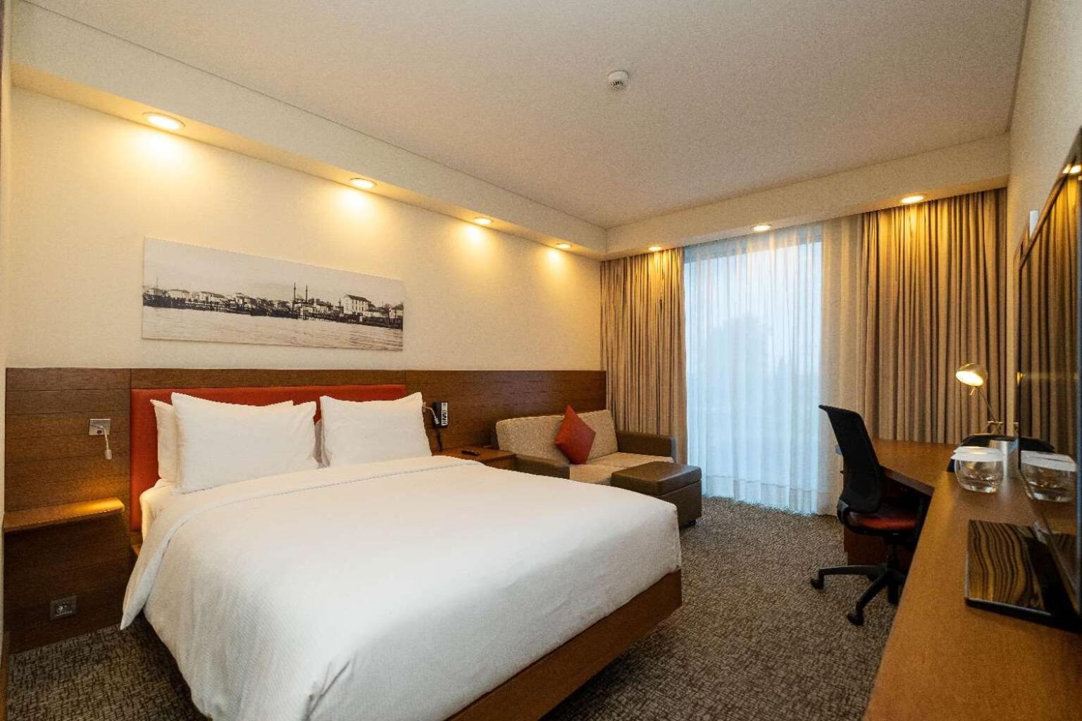 Hotel Hampton By Hilton Samsun Esterno foto