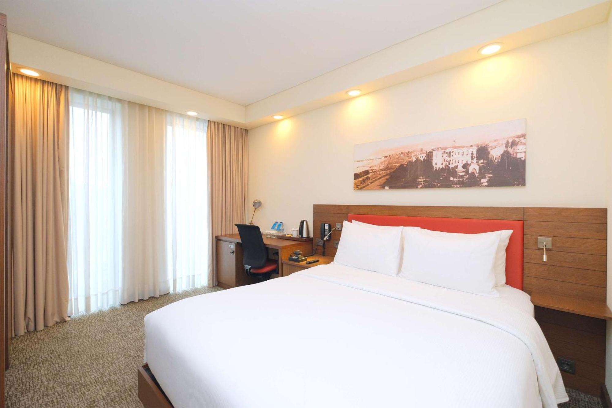 Hotel Hampton By Hilton Samsun Esterno foto